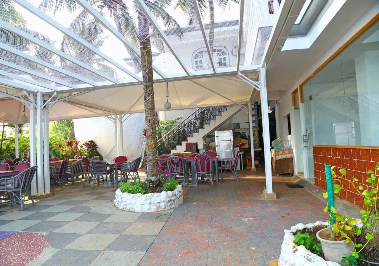 卡维洛瑟姆 M Aples Jacks Place酒店 外观 照片